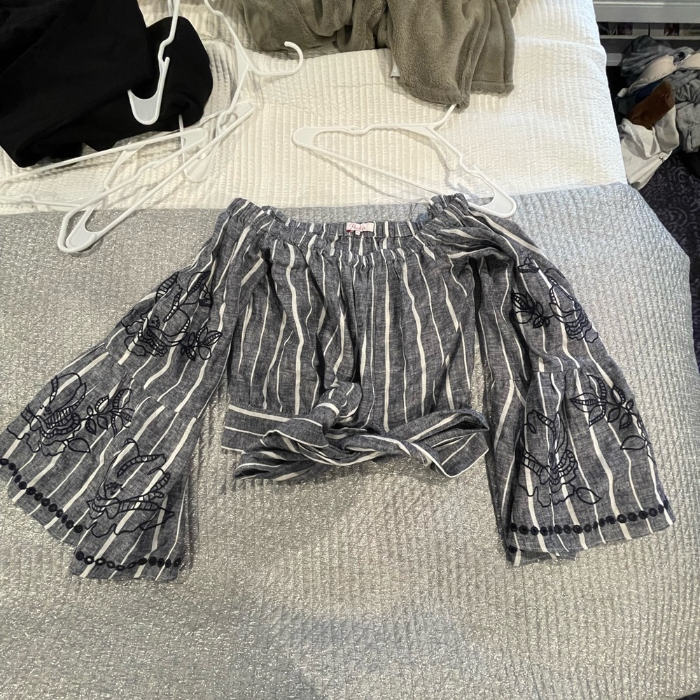 Parker tie front top